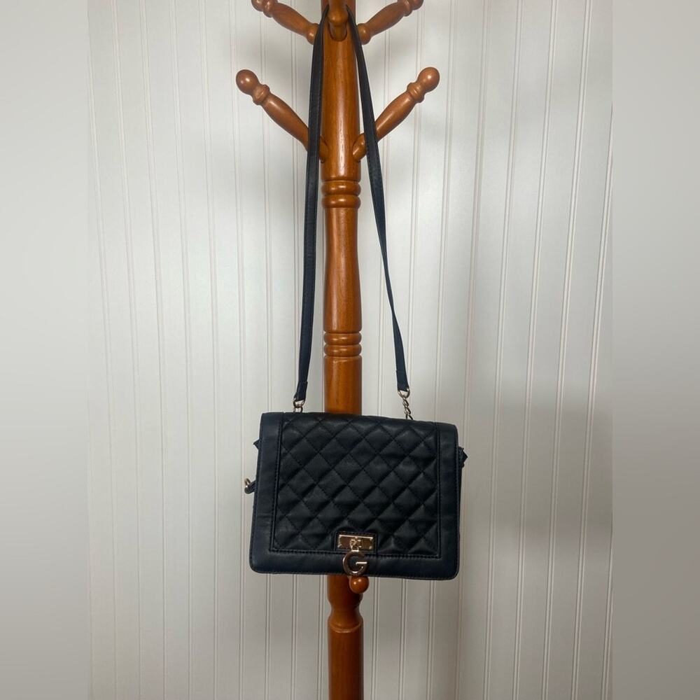 Guess Purse Bundle – Black Quilted Crossbody & White Wristlet